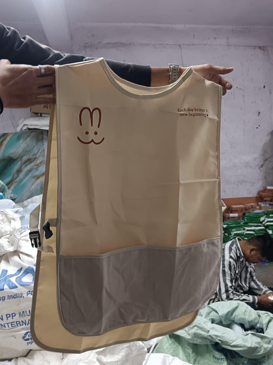 Waterproof and Stain-Resistant Uniform Wipeable Hands Kitchen Apron